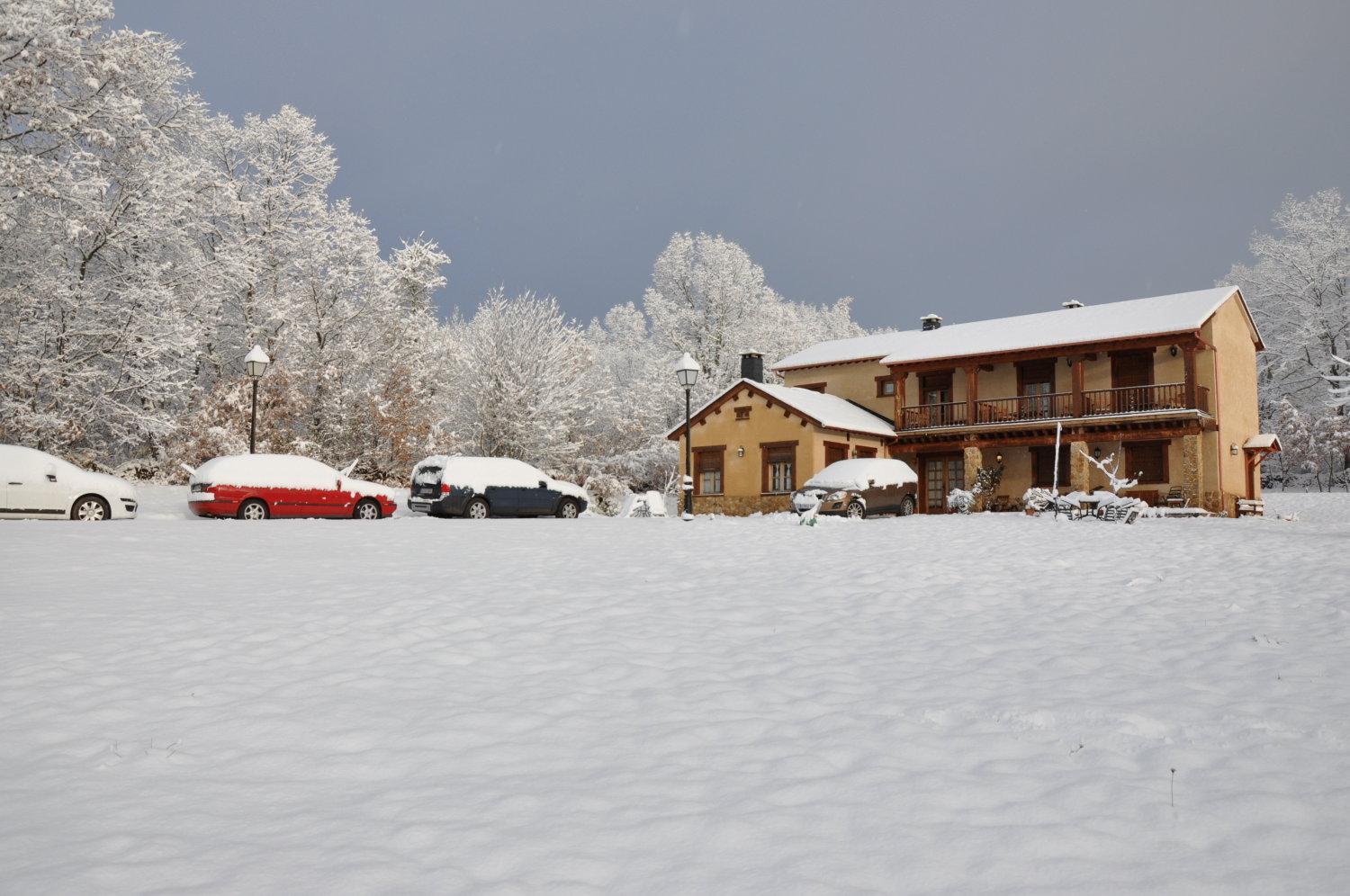 Hotel Rural Aguallevada Paramio ภายนอก รูปภาพ